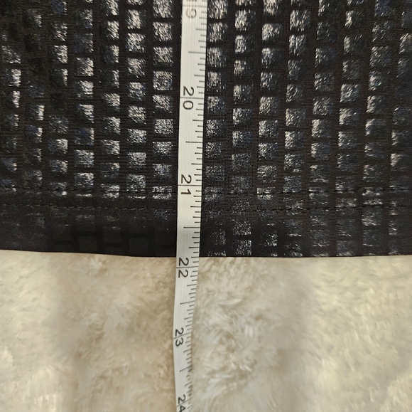 NEW Black Sleeveless Top Size S Avant Garde Minimalist Monochrome Lightweight - Picture 10 of 11